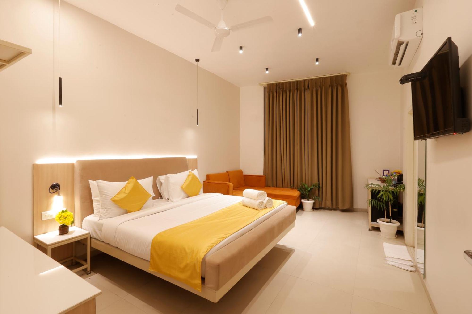 Hotel Varuna Varanasi Eksteriør billede