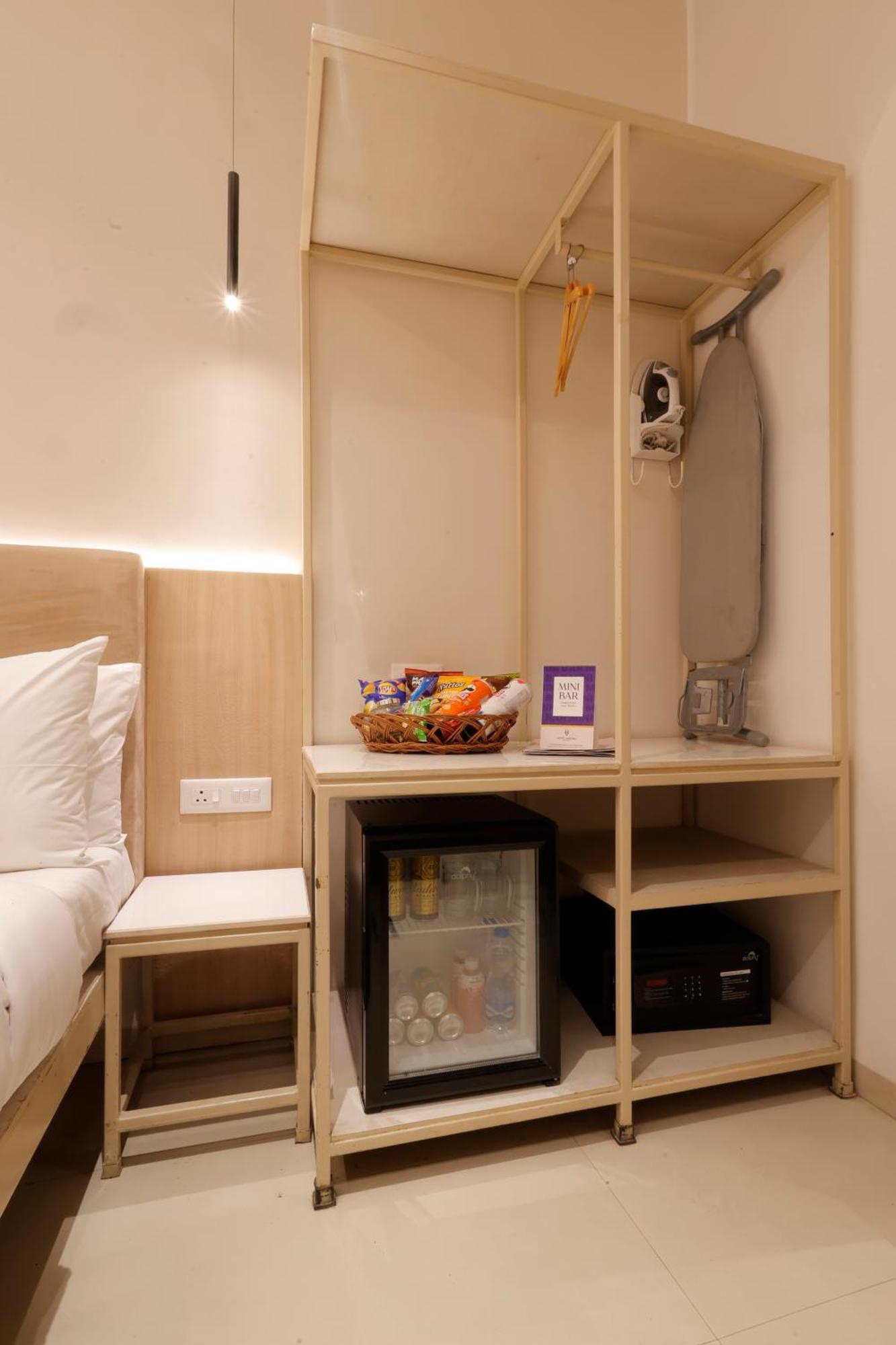 Hotel Varuna Varanasi Eksteriør billede