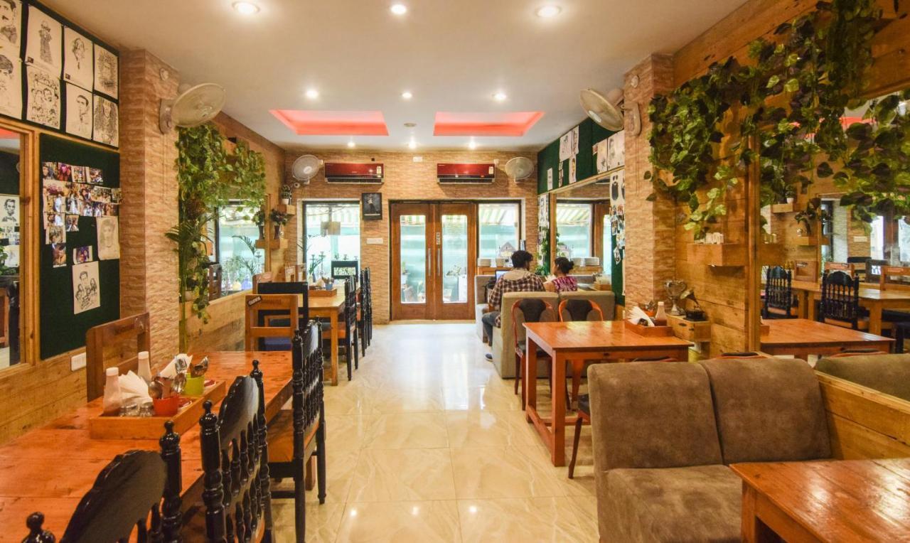 Hotel Varuna Varanasi Eksteriør billede